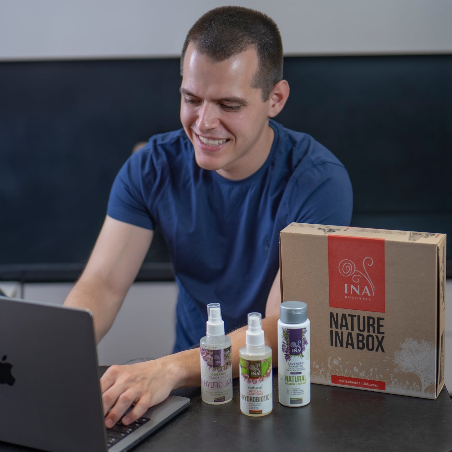 Пърхот RoutINA™ за Него - дълготрайно решение при Пърхот и Себорея